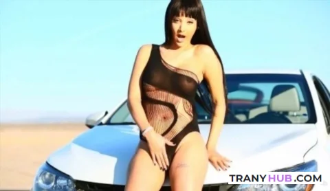 Sunshyne Monroe - Sexy Desert Goddess Solo Tease