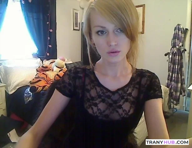 llyBabe - Amateur Shemale Solo Compilation